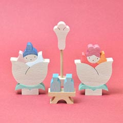 小黒三郎の組み木: バラの花びな・ぼんぼり付 （小）