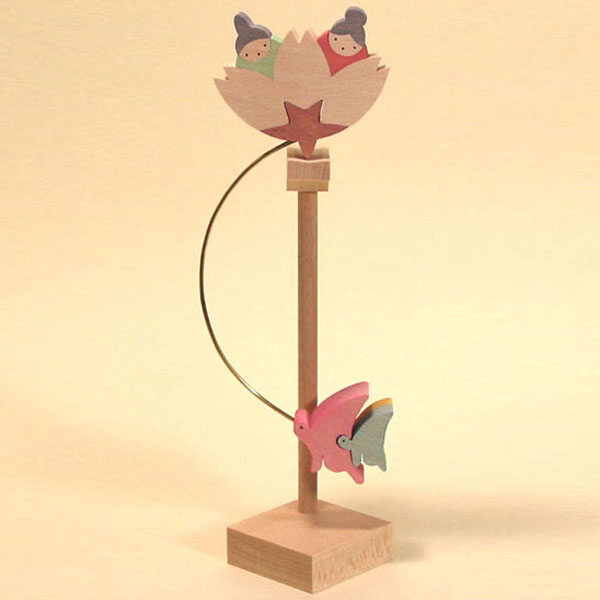 桜びなと蝶の親子