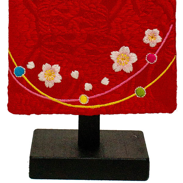 ちっちゃな刺繍仕立て名前旗飾り 水玉桜 （特小） 毛せん付 ※名前・生年月日部分は刺繍